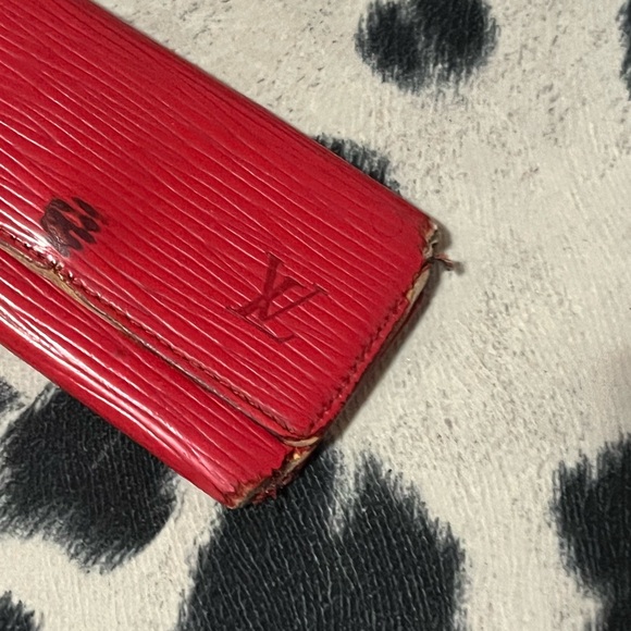 Louis Vuitton Red EPI Leather Four Key Holder CA1915 - Picture 2 of 16